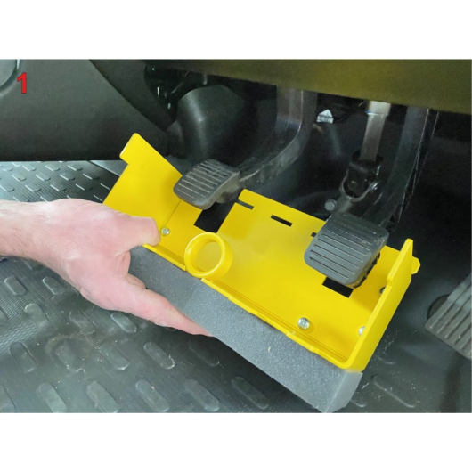 Antivol de pédales boîtes manuelle pour Ford Transit 5 de MILENCO - Antivol pour fourgon aménagé - antivol de camping-car