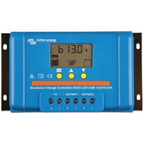 Régulateur de charge double sortie batterie auxiliaire et batterie moteur, VICTRON BlueSolar 12-24V-20A vu de face