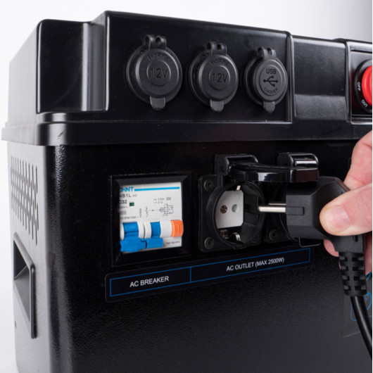 Batterie nomade CARBEST LithPowerUnit 120 1536 Wh - Générateur solaire pour van, fourgon, camping-car, bateau