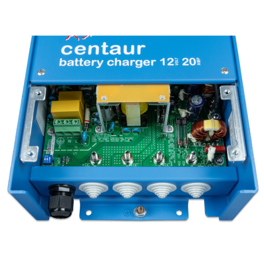 VICTRON Centaur 12/20, Chargeur de batterie 12V - 3 sorties, vue des connexions électriques interne.