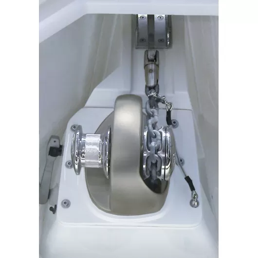 Eagle 24 V 1400 W QUICK - Guindeau électrique - En situation