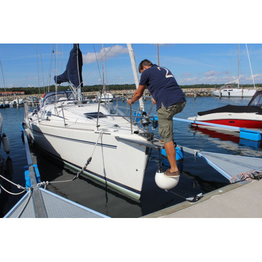 Fender Step blanc Dan Fender | Pare battage marche pieds pour bateau 400 mm | à la proue