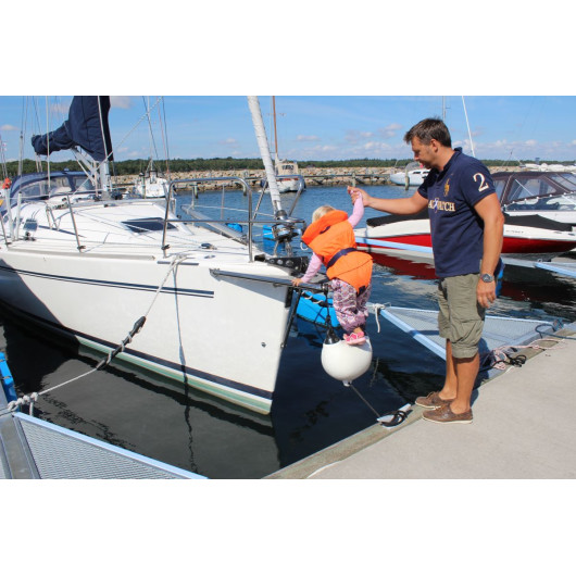 Fender Step blanc Dan Fender | Pare battage marche pieds pour bateau 400 mm | installation à l'avant