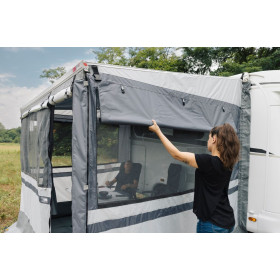 Auvent Privacy Room CS Light Caravanstore et F35 pro | habillage de store fourgon et caravane