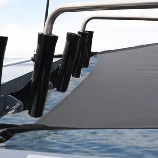 Extension arrière Oceansouth de T-Top | Accessoires bimini & taud de soleil | En action vue porte-canne
