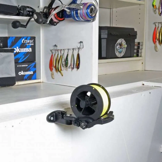 Station de bobinage Railblaza Montage Fixe ou sur StarPort | Accessoire pêche | Fixe en action