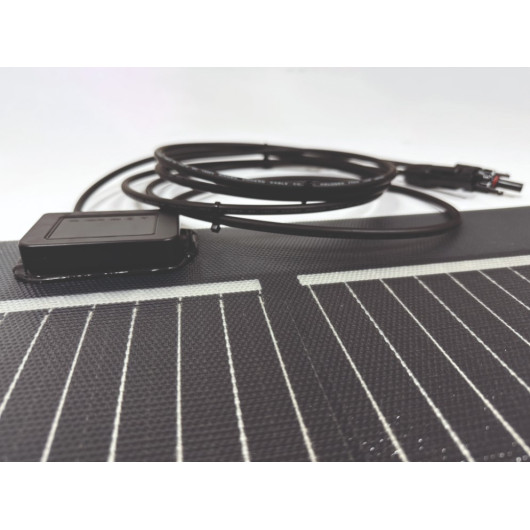 Très grand panneau solaire souple ÉNERGIE MOBILE 350 W PERC noir pour van et bateau : Boitier de jonction pus cellule solaire