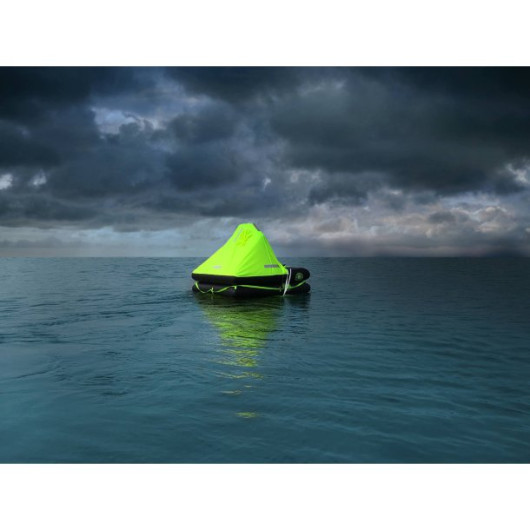 Radeau 4 personnes Ocean Safety by Hero ISO 9650-1 | Radeau hauturier | En action en mer