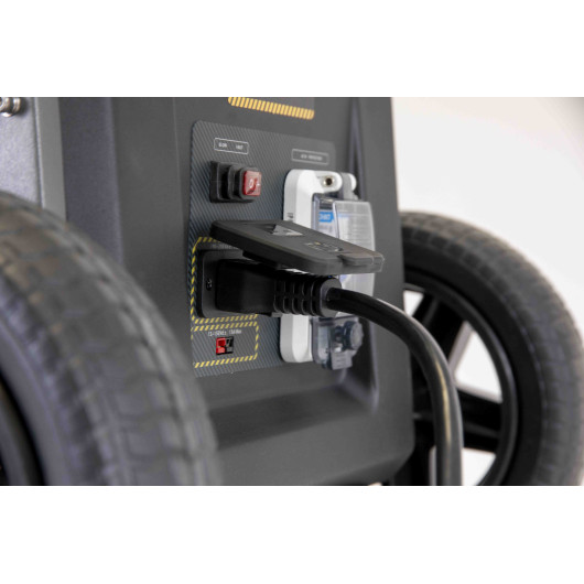 Batterie lithium portable haute puissance 5000W avec sortie 12V | Station d'énergie nomade | En charge