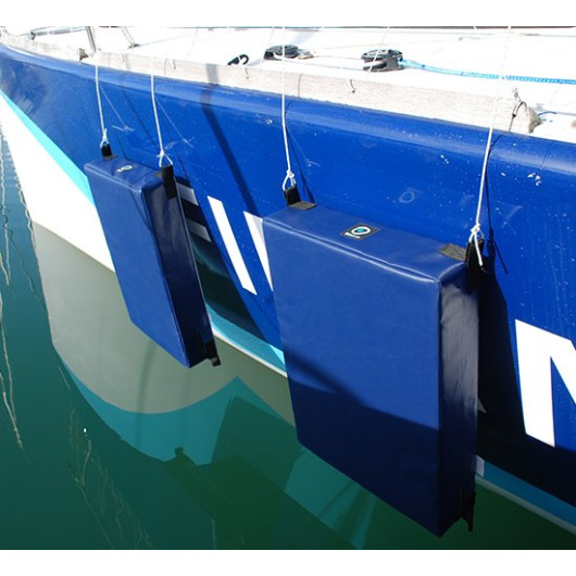 Pare-battage plat - Protection de la coque du bateau - mer
