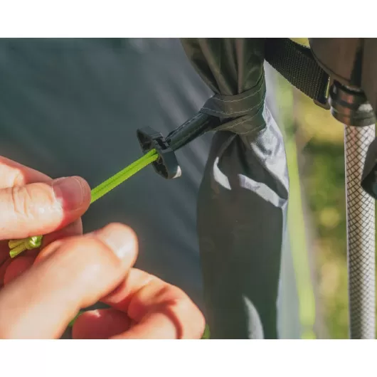 Santa Monica Air auvent van et minivan Outwell | fermeture des rideaux par cabillots