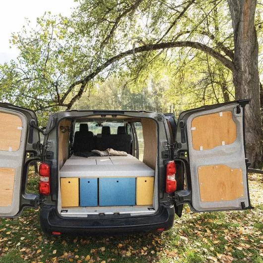 Kit meubles amovible pour Jumpy Expert 3 XS de Combeing | Aménagement van aménagé et fourgon utilitaire