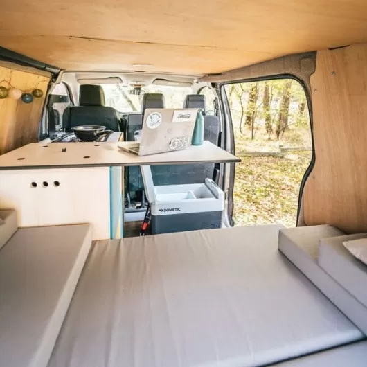 Kit meubles amovible pour Jumpy Expert 3 M de Combeing | Aménagement van aménagé et fourgon utilitaire