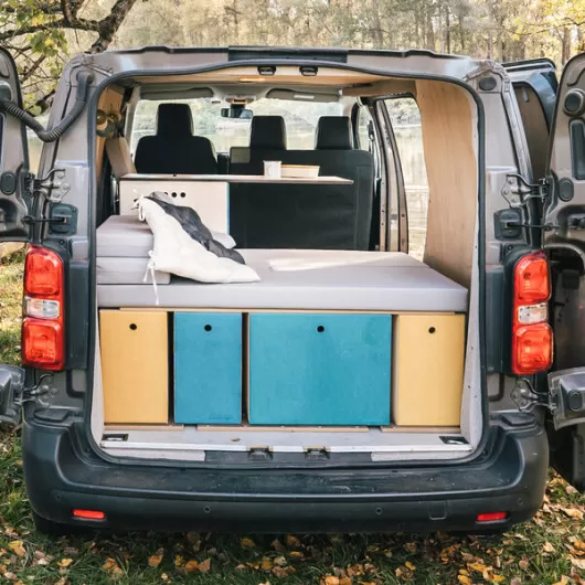 Kit meubles amovible pour Jumpy Expert 3 M de Combeing | Aménagement van aménagé et fourgon utilitaire