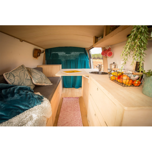 Meuble Nomad Jumpy-Expert 3 Simple Vans | Kit aménagement bois complet pour van et fourgon | vue intérieure