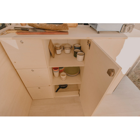 Meuble de cuisine Porte PLUS CP3 de Simple Vans | Aménagement cuisine van aménagé