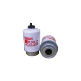 Filtre à gasoil Fleetguard FS19832 | filtre carburant pour moteur in-bord de bateau