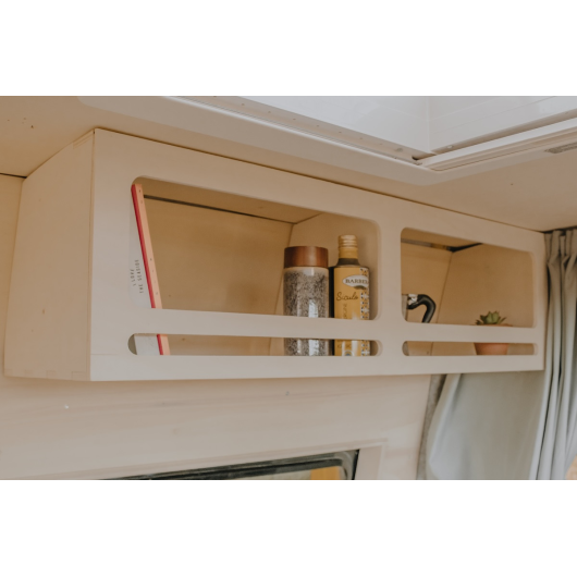 Grande étagère PLUS pour aménagement de van de Simple Vans | Rangements en bois pour fourgon aménagé
