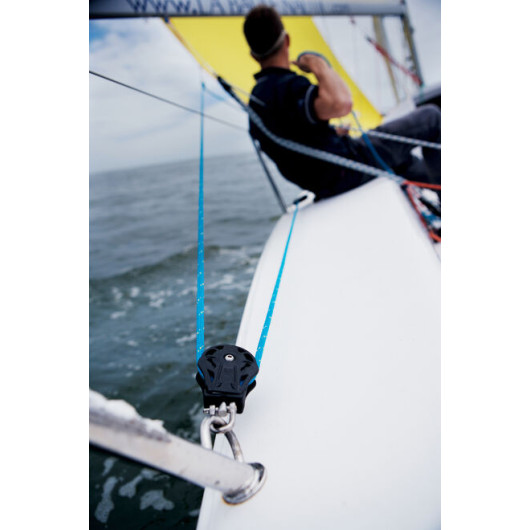 Poulie sans bille simple émérillon manille Wichard | Poulie à friction | accastillage bateau à voile | renvoi écoute de génois