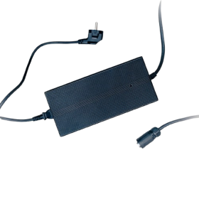 REMIGO Chargeur rapide AC-9A-378W Remigo One Chargeur rapide Remigo de 378 W | Chargeur de pour moteur électrique RemigoOne | Vue de côté