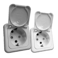 Prises et fiches 230V AC pour camping-car, van aménagé et fourgon